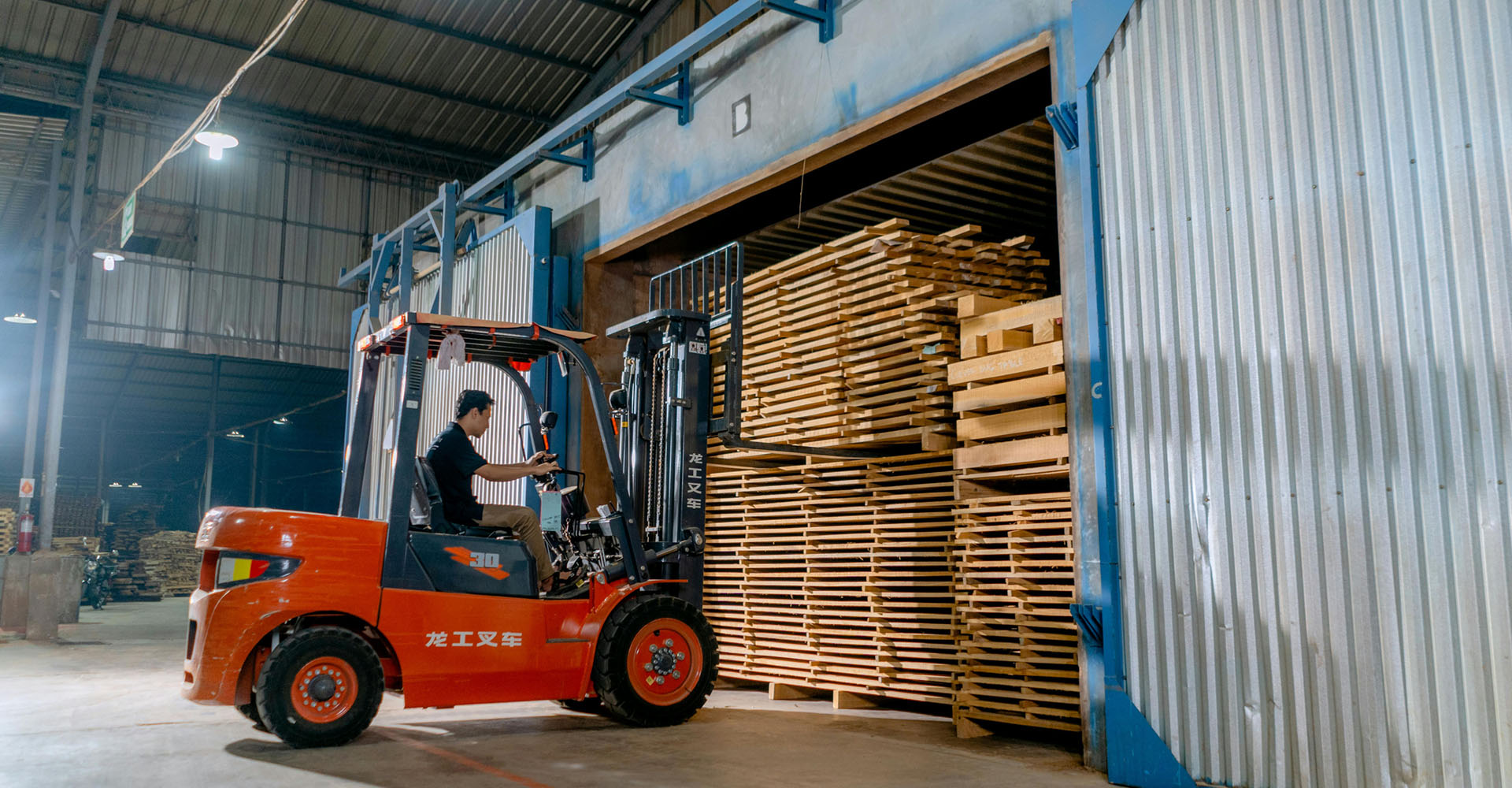 Warehouse image 3
